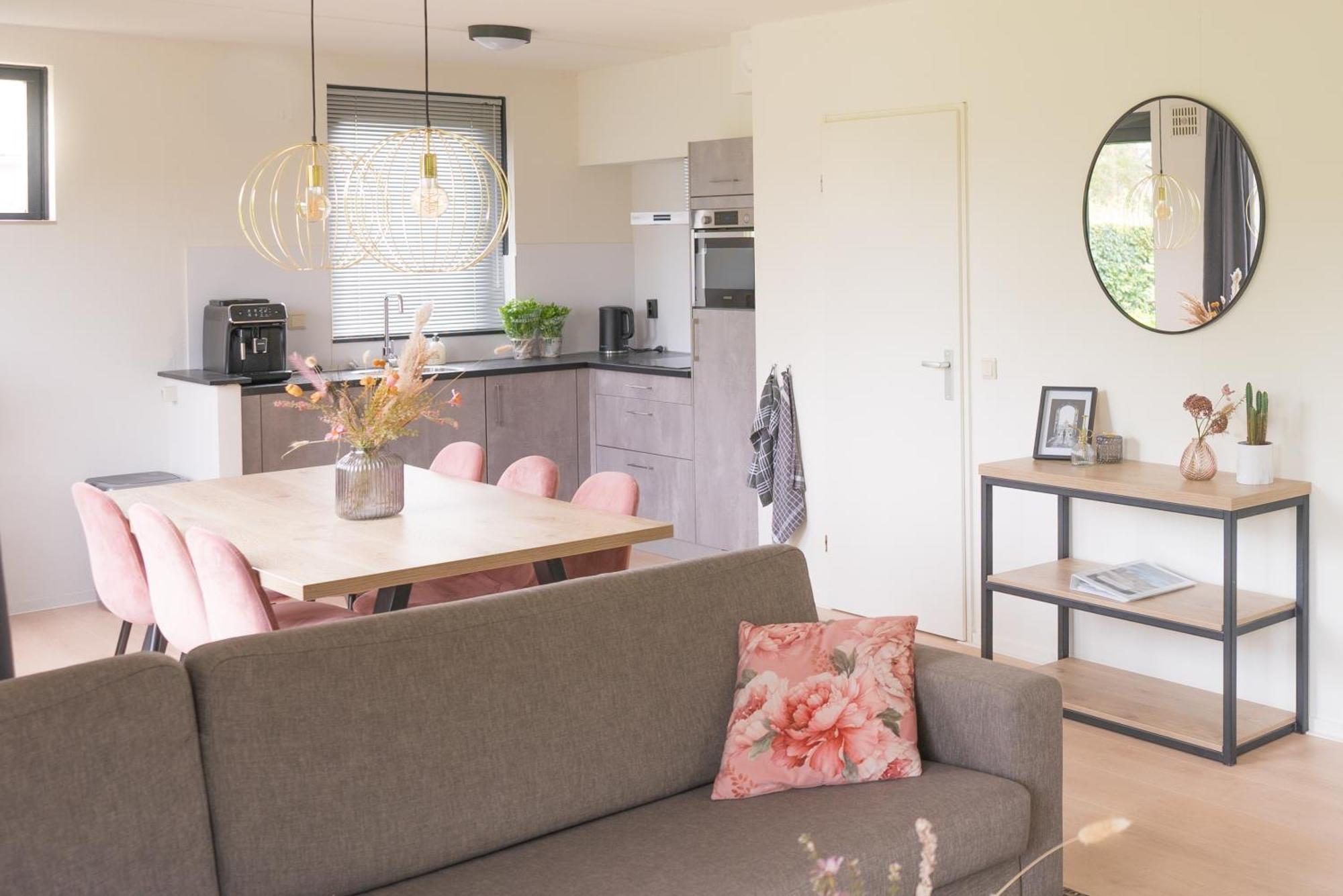 6P Vrijstaand Huis Met Royale Tuin En Hottub Ewijk Buitenkant foto