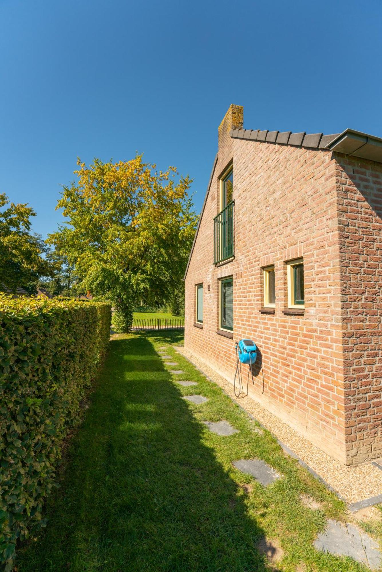 6P Vrijstaand Huis Met Royale Tuin En Hottub Ewijk Buitenkant foto
