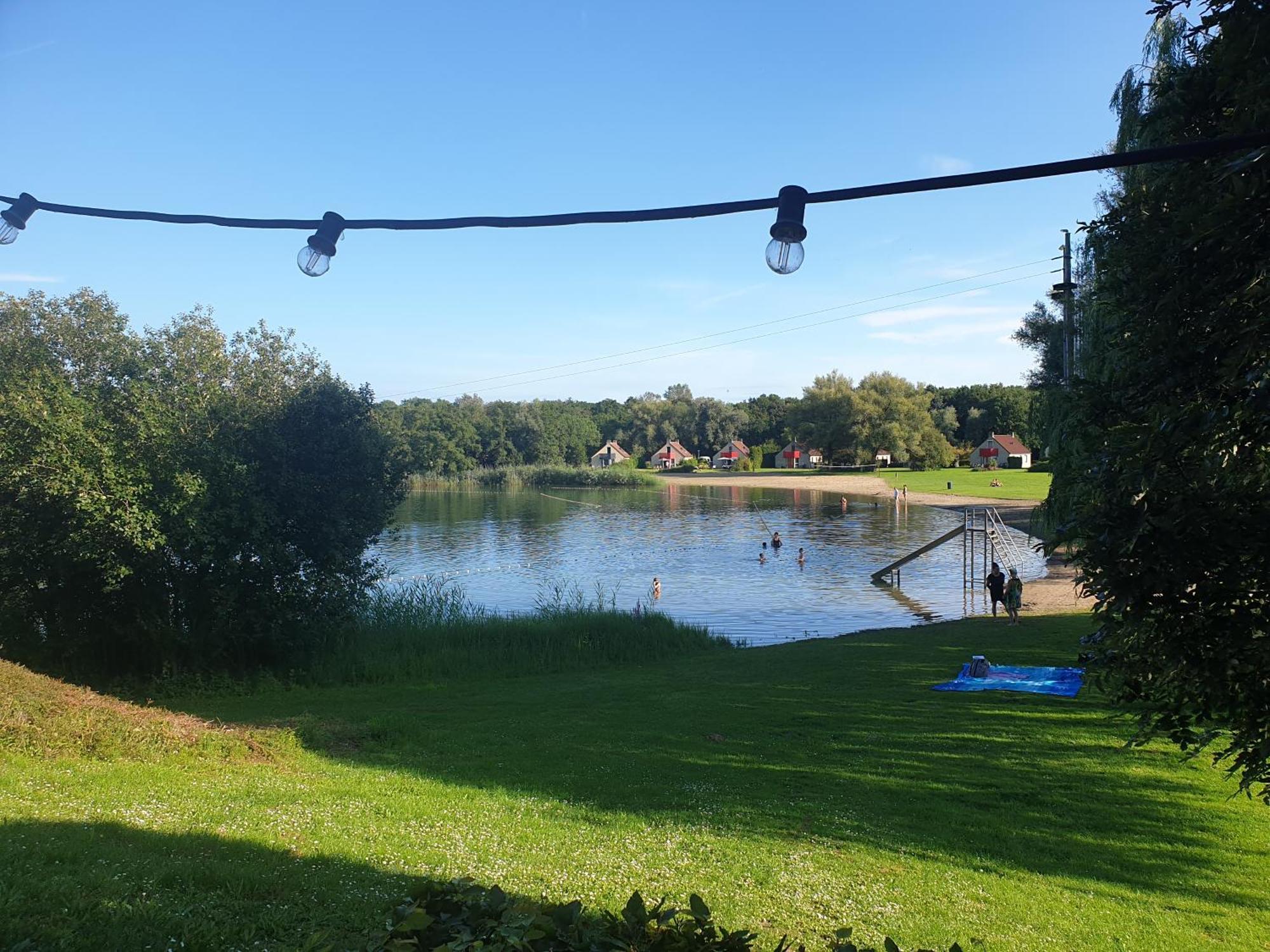 6P Vrijstaand Huis Met Royale Tuin En Hottub Ewijk Buitenkant foto